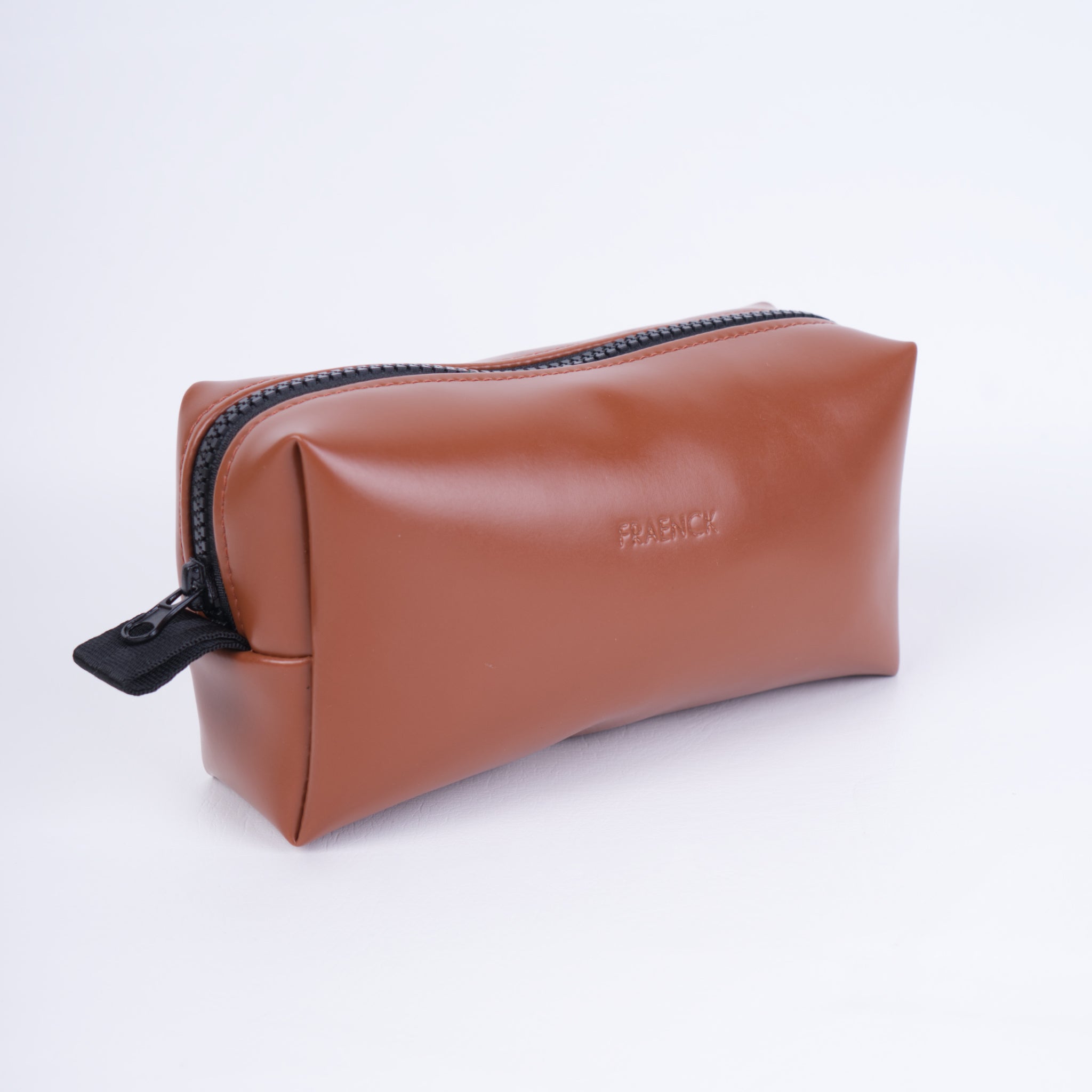 Etui Kim