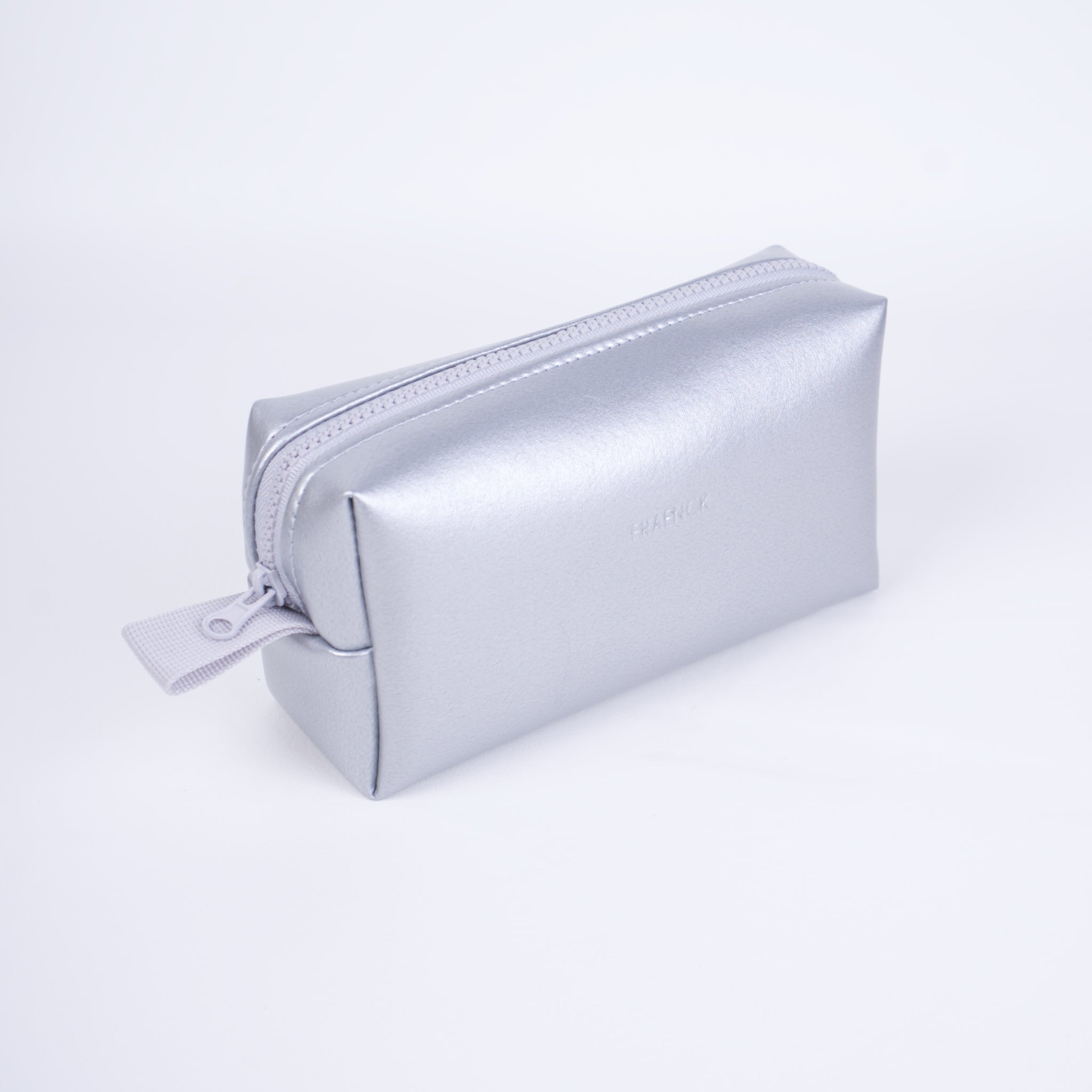 Etui Kim